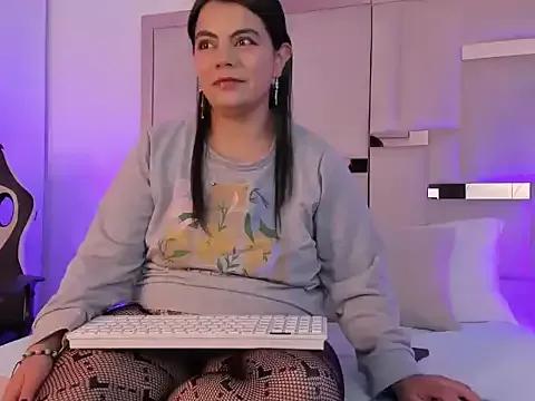 DayanaNaughty on StripChat 