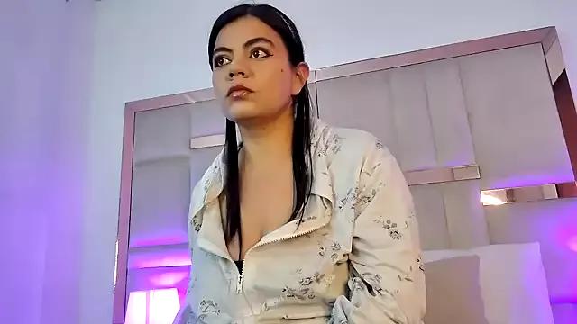 DayanaNaughty on StripChat 