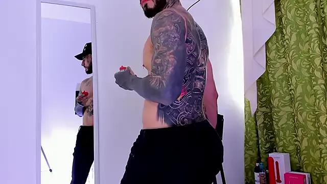 Freechat dilan_scootk_ on StripChat