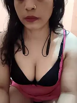 Freechat Divya_Bharti on StripChat