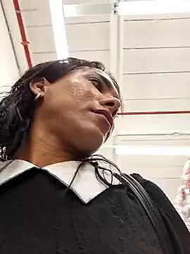 Freechat Doll_Loren on StripChat