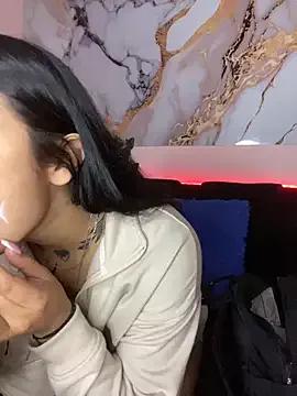 Join 23 years old emily_22x from StripChat emily_22x from StripChat