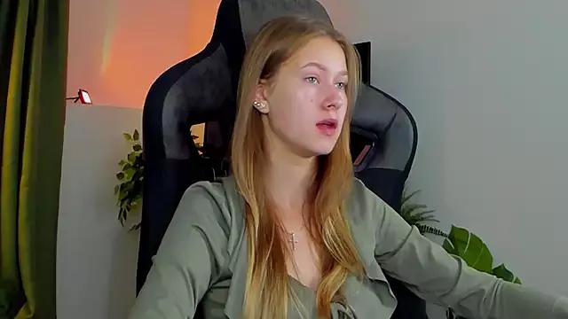 EveMundie on StripChat 