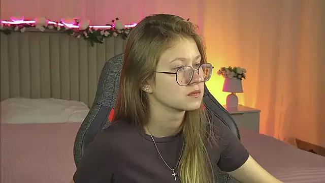 EveMundie on StripChat 