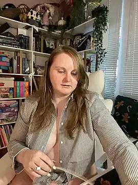 GingerSnap33 on StripChat 