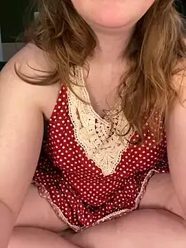 GingerSnap33 on StripChat 