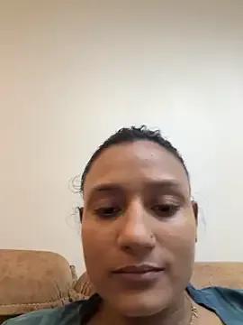 Freechat heenashai on StripChat