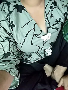 hottyrose69 on StripChat