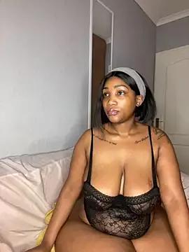 Freechat HugeMassiveBooty on StripChat