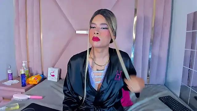 Freechat jazmin_waked on StripChat