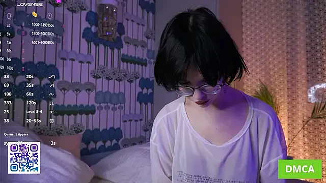 JodyHeap — Lets paint my ass in red colors