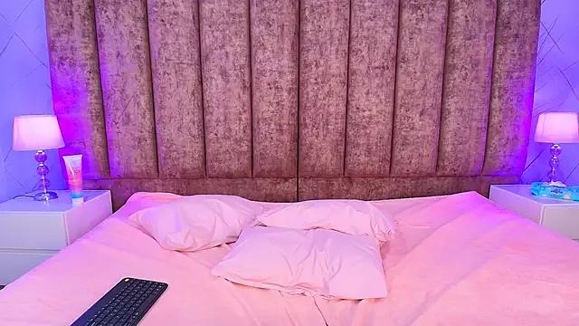 Freechat katy_usha on StripChat