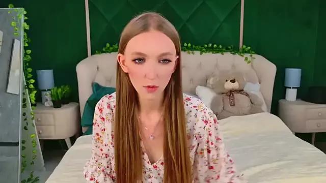 KellyBradford on StripChat 