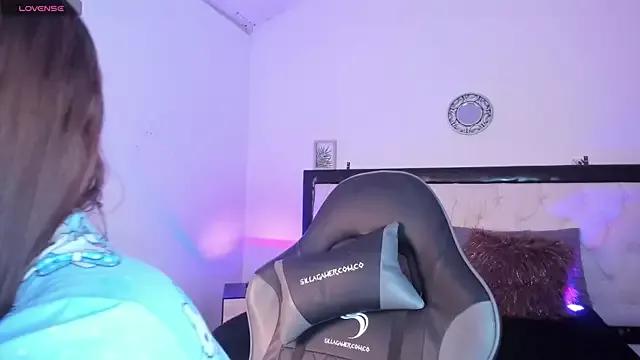 Freechat KimGarces on StripChat