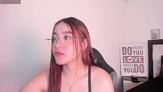 Freechat KimGarces on StripChat