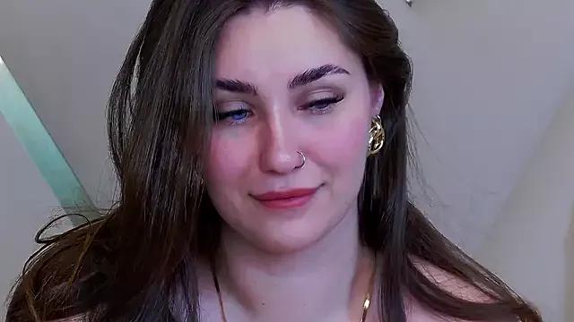 Freechat KiraBarlows on StripChat