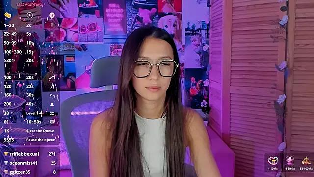 LanaBaker on StripChat 