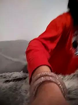 Freechat Laura_Ati on StripChat