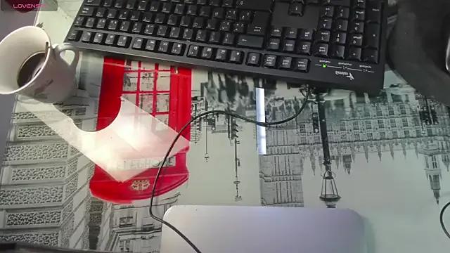 Freechat lauren_rios7 on StripChat