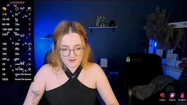 Freechat liana_kisses on StripChat