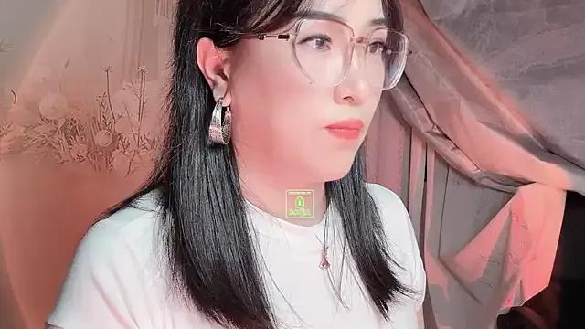 Liqinqin on StripChat 