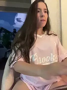 LittleDoll___ on StripChat 