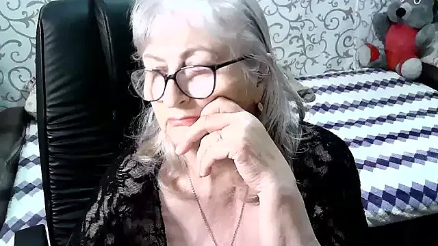 Freechat LolkaAlyss on StripChat