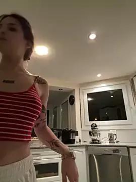 Lolykush on StripChat 