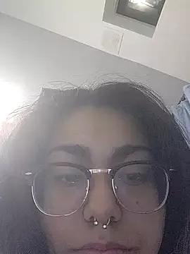 Freechat Lovelyrainn on StripChat