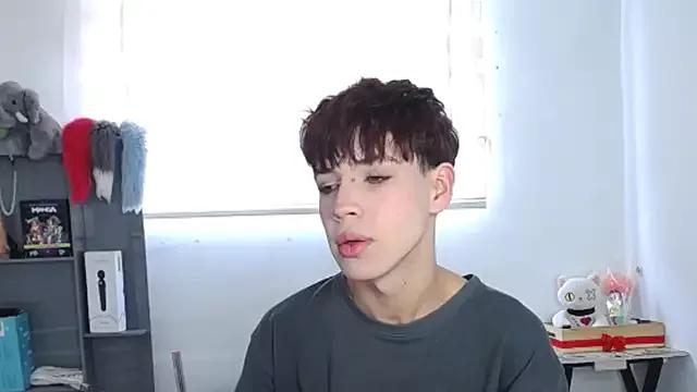 Freechat lucky_stricke on StripChat