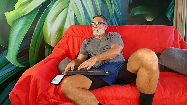 Freechat LukeCrews on StripChat