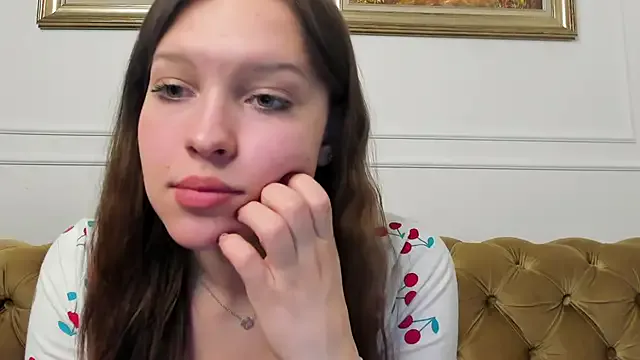 lunahush — first get 100 likes