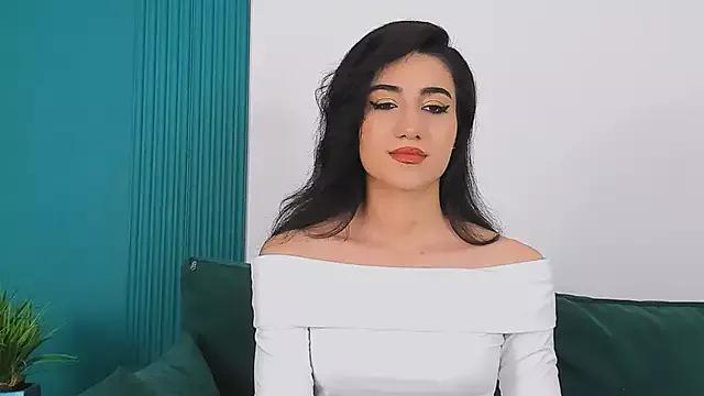 Maya_Rogerss on StripChat 