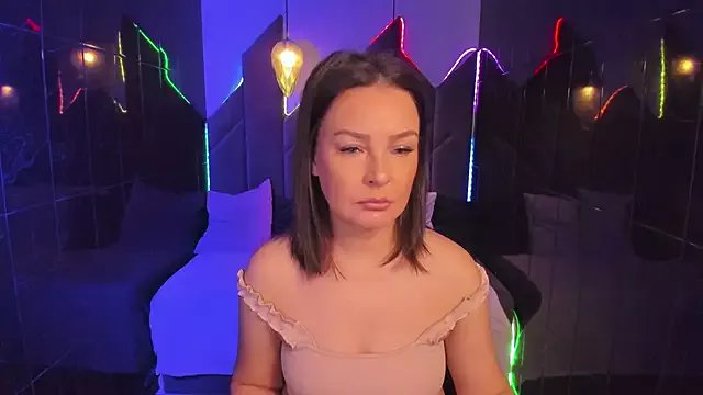 Freechat MilenaMellow on StripChat