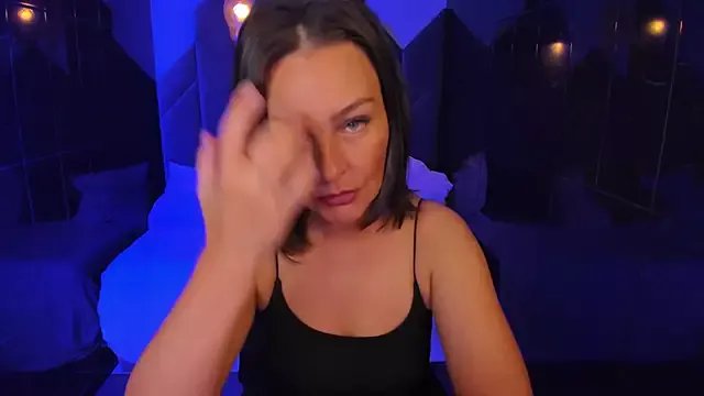 Freechat MilenaMellow on StripChat