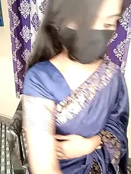 Miss-Riyasingh on StripChat 