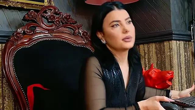 MistressEly on StripChat