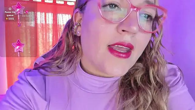 Naty_Mature_ on StripChat 