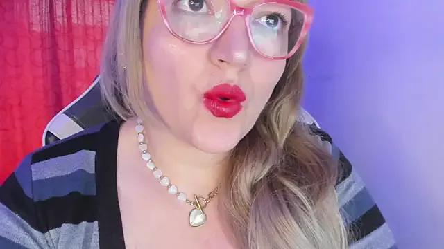 Naty_Mature_ on StripChat 
