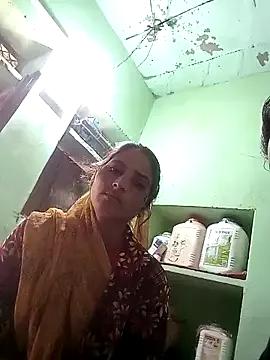 Freechat Nelug on StripChat