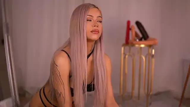 Freechat NickyBenz on StripChat