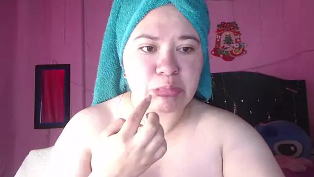 Freechat NikkiRous_ on StripChat