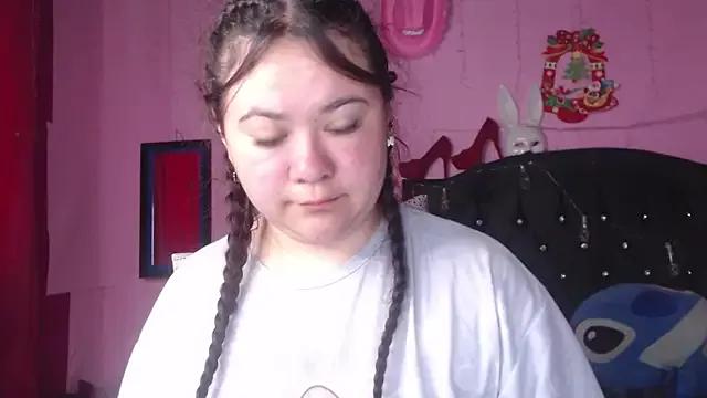 Freechat NikkiRous_ on StripChat