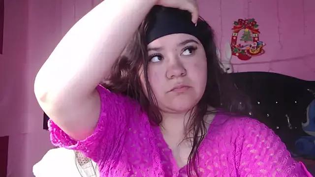 Freechat NikkiRous_ on StripChat