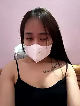 NinaBaby22 on StripChat 