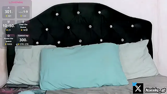 Freechat Noninha_ on StripChat