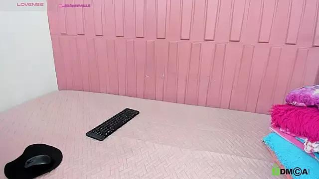 Freechat PechBri on StripChat