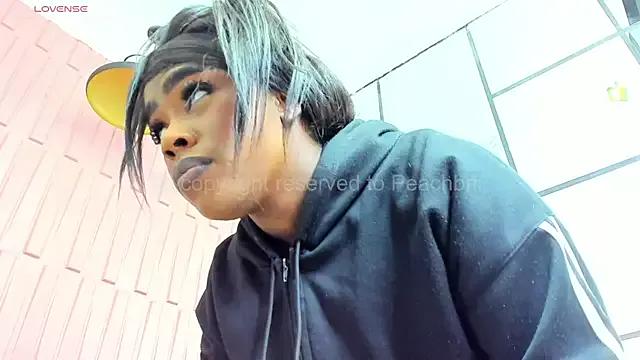 Freechat PechBri on StripChat