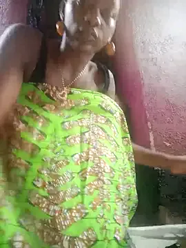 Petite_li — Show pussy while squirting