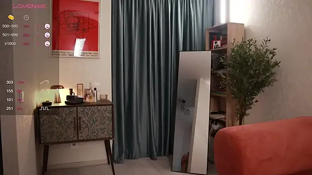 Pheromoon on StripChat